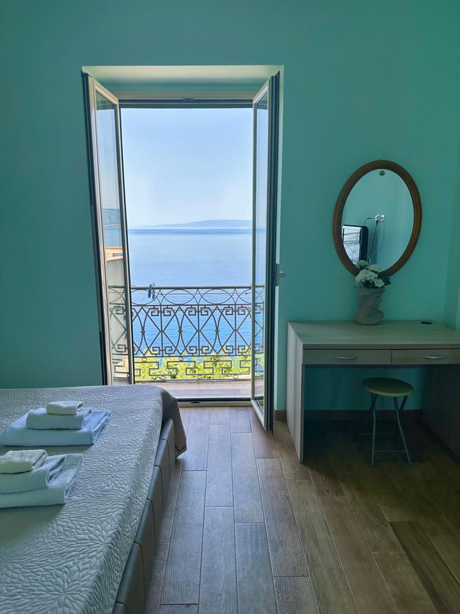 Nel Blu Dipinto Di Blu Villa Scilla Exterior foto